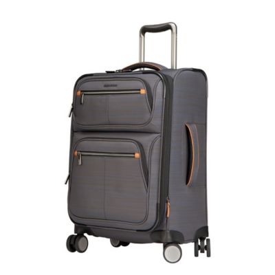 21 inch spinner carry on