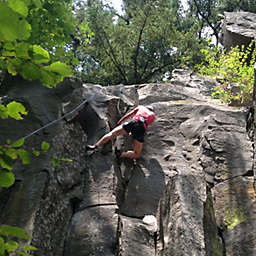 Outdoor Rock Climbing 101 in Troutdale, Oregon by Spur Experiences®