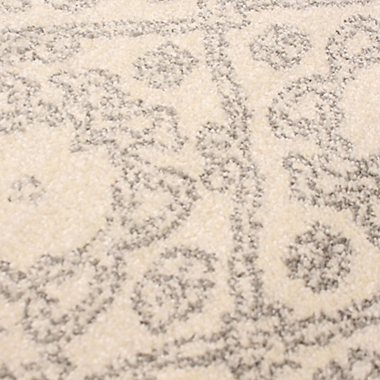 ECARPETGALLERY Emma 5&#39;3 x 7&#39;3 Area Rug in Ivory. View a larger version of this product image.