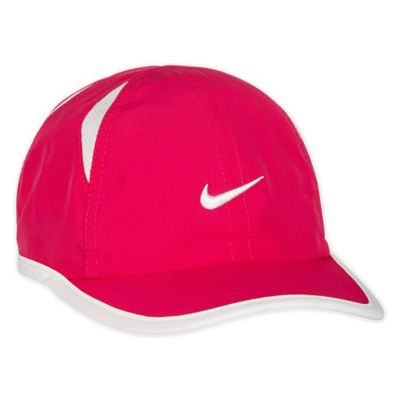 nike featherlight dri fit cap