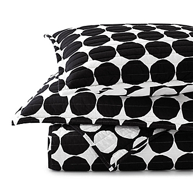 Marimekko&reg; Pienet Kivet Quilt Set in Black. View a larger version of this product image.
