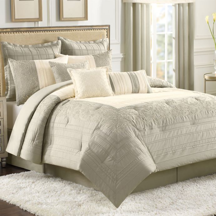 Hamilton 4-Piece Comforter Set | Bed Bath and Beyond Canada