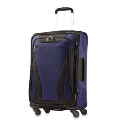 lightest 21 inch carry on luggage