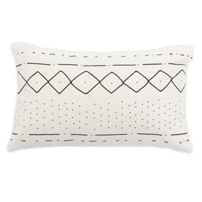 black and white bed pillows