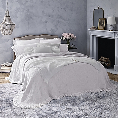 Wamsutta&reg; Vintage Clermont Twin Bedspread in Lilac. View a larger version of this product image.