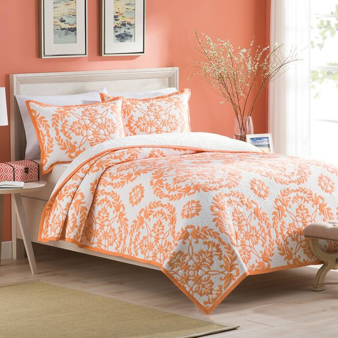 Dominique Quilt | Bed Bath and Beyond Canada