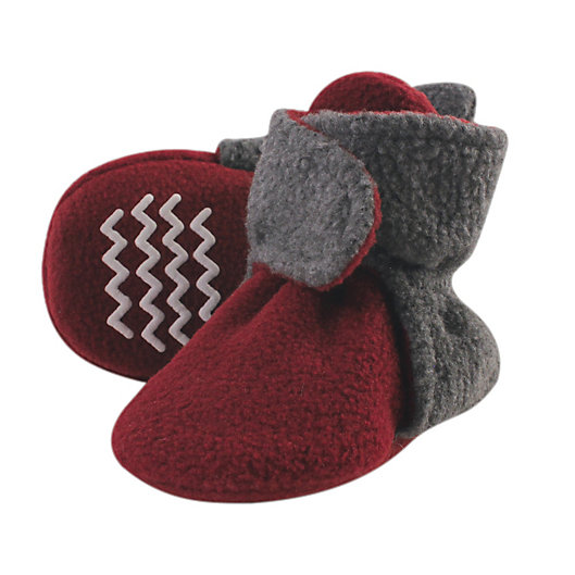 Alternate image 1 for Hudson Baby® Size 6-12M Fleece Booties in Heather Charcoal/Burgundy