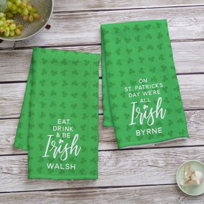 HAPPY ST PATRICKS DAY  SET OF 2 BATH HAND TOWELS EMBROIDERED BY LAURA 