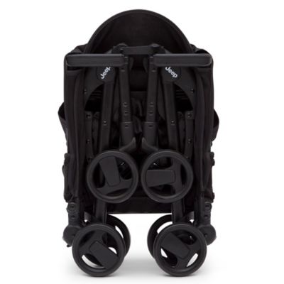 the clutch travel stroller