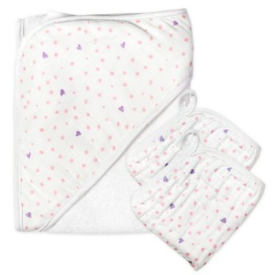 hooded towel and washcloth set