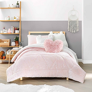 UGG&reg; Maisie 3-Piece King Comforter Set in Pink. View a larger version of this product image.
