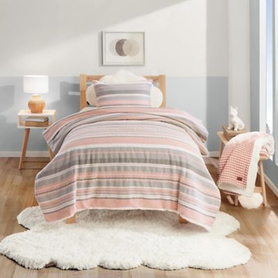 UGG&reg; Belinda 2-Piece Twin Comforter Set in Peach