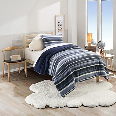UGG&reg; Brad 3-Piece Full/Queen Comforter Set in Navy. View a larger version of this product image.