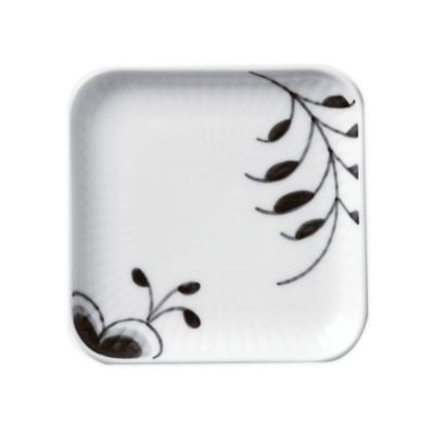 white square appetizer plates