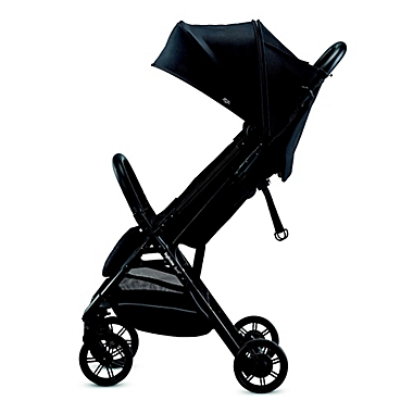 Inglesina Quid Compact Single Stroller in Onyx Black. View a larger version of this product image.