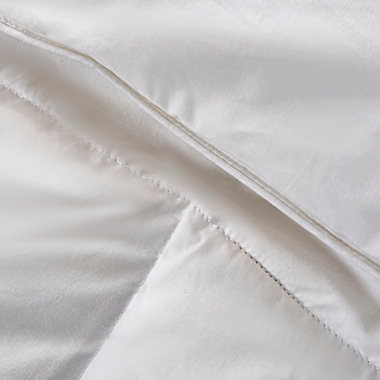 Serta&reg; Goose Feather and White Goose Down Full/Queen Comforter in White. View a larger version of this product image.