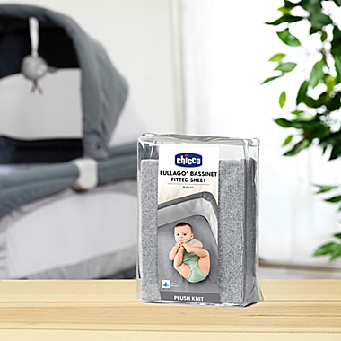 Chicco LullaGo&reg; Bassinet Fitted Sheet in Grey. View a larger version of this product image.