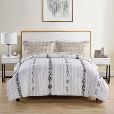 Victoria Coverlet by Biancafits Queen or King 