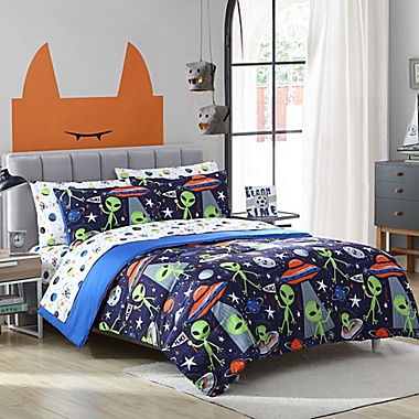 Kute Kids Far Out Galaxy Queen Sheet Set in White/Multi. View a larger version of this product image.