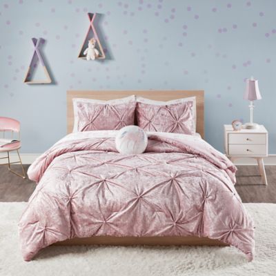 pink comforter baby