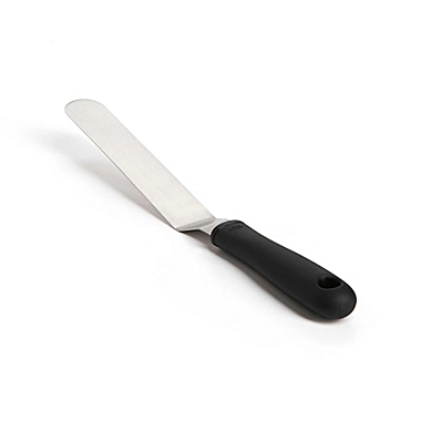 OXO Good Grips&reg; Bent Icing Knife. View a larger version of this product image.