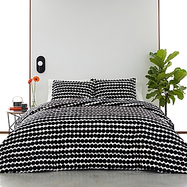 Marimekko&reg; Rasymatto Reversible Comforter Set. View a larger version of this product image.