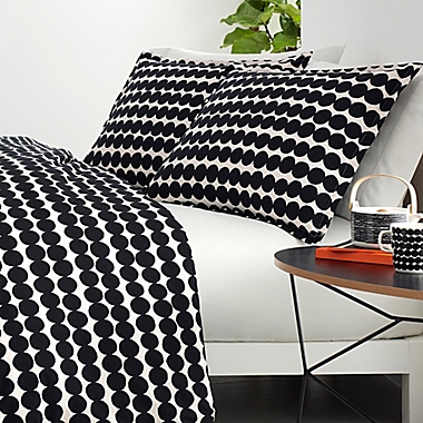 Marimekko&reg; Rasymatto 3-Piece Reversible Full/Queen Comforter Set. View a larger version of this product image.