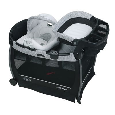Graco®Cuddle Cove™ Elite with Soothe 