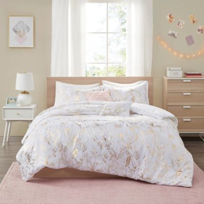 queen bedding collections