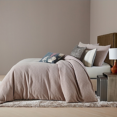 O&amp;O by Olivia &amp; Oliver&trade; Trezzano 3-Piece Full/Queen Duvet Cover Set in Lavender. View a larger version of this product image.