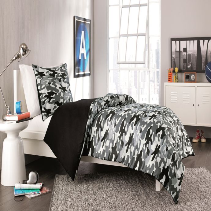 Derek Reversible Twin/Twin XL Comforter Set in Black | Bed ...