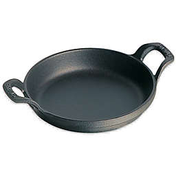 Staub 7.5-Inch Cast Iron Round Roasting Dish in Black