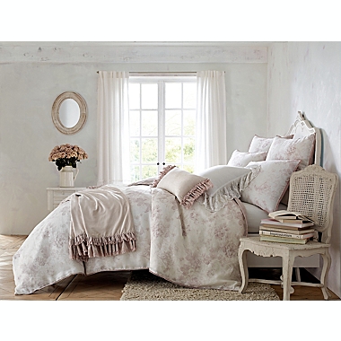 Wamsutta&reg; Vintage Floral Full/Queen Duvet Cover in Blush. View a larger version of this product image.