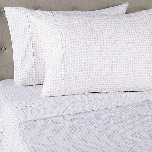 Alternate image 1 for O&O by Olivia & Oliver™ Dots 825-Thread-Count Standard Pillowcases in Grey (Set of 2)