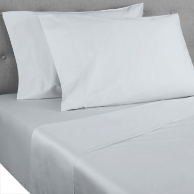 Nestwell&trade; Cotton Percale 400-Thread-Count Twin Flat Sheet in Illusion Blue. View a larger version of this product image.