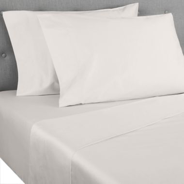 Nestwell&trade; Ultimate Percale 400-Thread-Count Twin XL Flat Sheet in Egret. View a larger version of this product image.