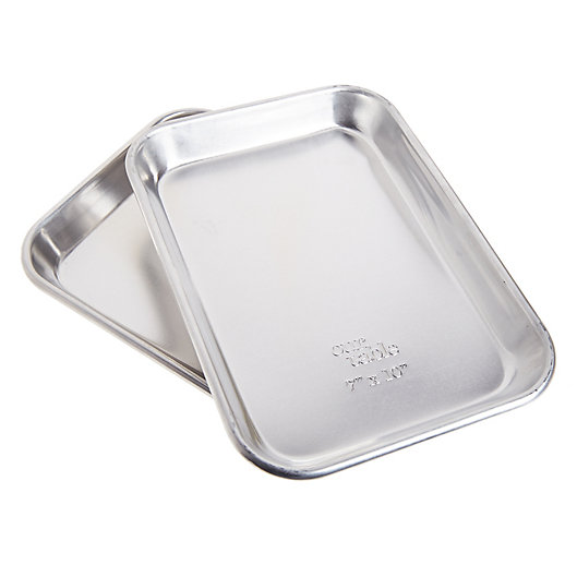 Alternate image 1 for Our Table™ Aluminum Bakeware Burger Sheets (Set of 2)