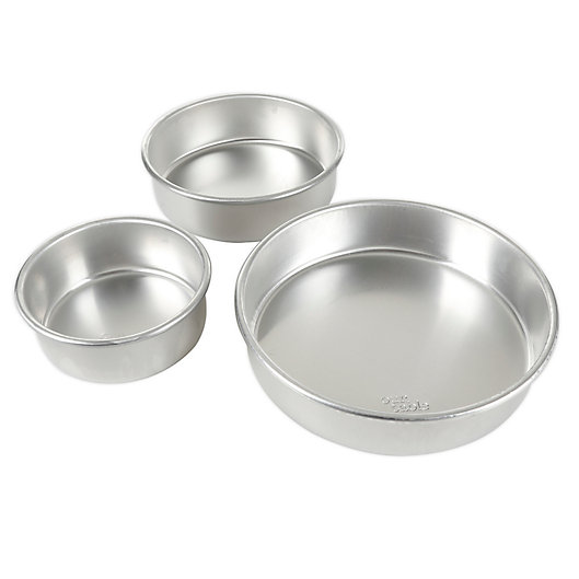 Alternate image 1 for Our Table™ Aluminum Bakeware 3-Piece Round Cake Pan Set