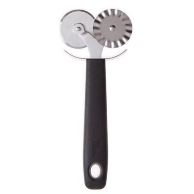 pastry cutter, double (cuts & seals) BACKUP - Whisk