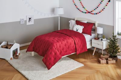 Marmalade&trade; Snowflake 2-Piece Reversible Twin Quilt Set in Red