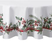 Bee &amp; Willow&trade; Holiday Berries 70-Inch Round Tablecloth in White/Red