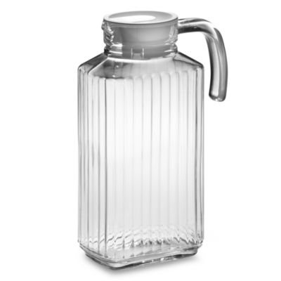 Quadro 57.25-Ounce Glass Pitcher with Lid