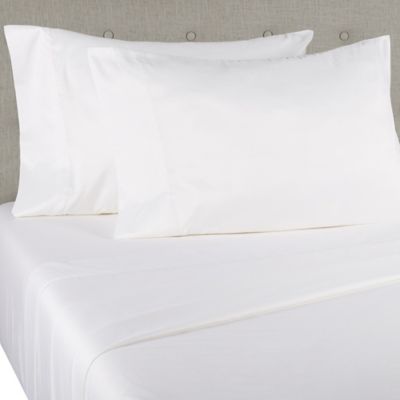Set de sábanas individuales de microfibra Simply Essential™ Truly Soft™ color blanco