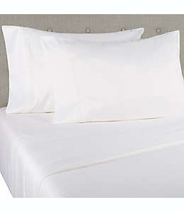 Set de sábanas individuales de microfibra Simply Essential™ Truly Soft™ color blanco