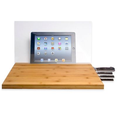 CTA Digital Bamboo Cutting Board with Screen Shield for iPad&reg;