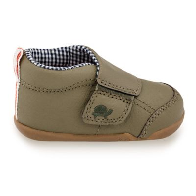 carters walking shoes stage 2
