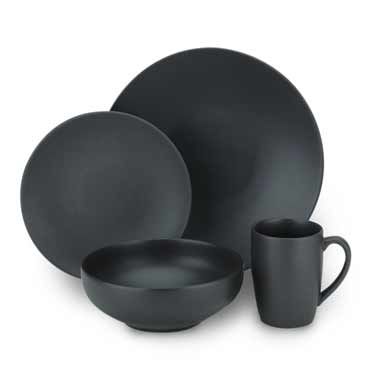 black dinnerware