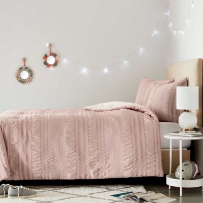 pink comforter baby