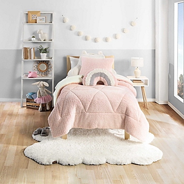 UGG&reg; Casey 3-Piece Full/Queen Comforter Set in Pink. View a larger version of this product image.