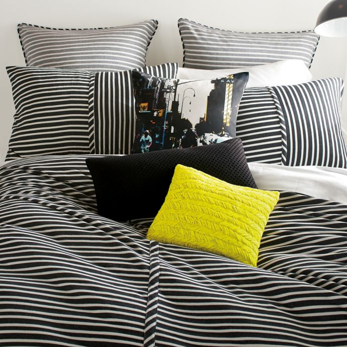 DKNY Transit Duvet Cover in Black/Ivory Bed Bath and Beyond Canada